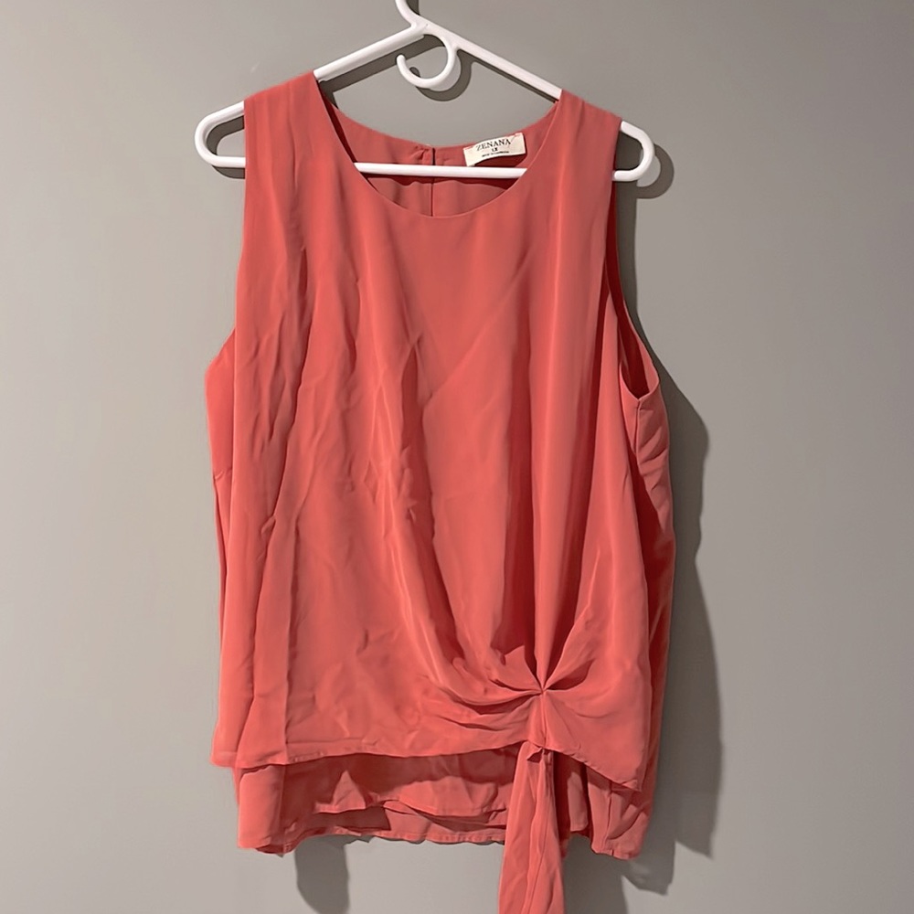 Zenana Women’s Sleeveless Top with Ruffled Bottom and Keyhole on the back